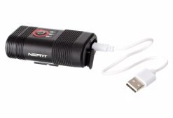 Éclairage Avant Neatt 450 Lumens Noir -Éclairage Vélo Soldes Boutique unnamed file 140