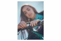 Eclairage Avant Lezyne Femto USB Blanc -Éclairage Vélo Soldes Boutique unnamed file 1786