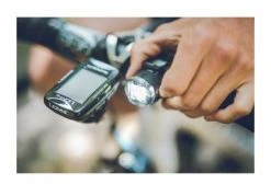 Eclairage Avant Lezyne Femto USB Blanc -Éclairage Vélo Soldes Boutique unnamed file 1788