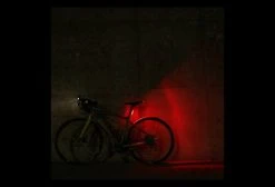 Éclairage Arrière Magicshine Seemee 30 Noir -Éclairage Vélo Soldes Boutique unnamed file 187