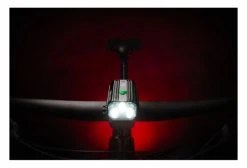 Eclairage Avant Lezyne Super Drive 1600XXL Noir -Éclairage Vélo Soldes Boutique unnamed file 261