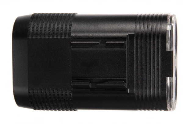 Éclairage Avant Neatt 450 Lumens V2 Noir 6 Éclairage Avant Neatt 450 Lumens V2 Noir – Image 4