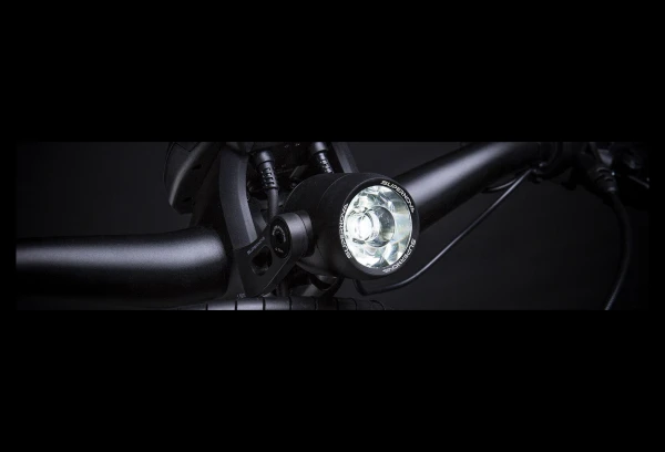 Éclairage Avant VAE Supernova V521s HMB Noir 3 Éclairage Avant VAE Supernova V521s HMB Noir